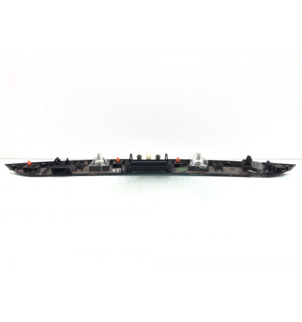 Накладка двери (крышки) багажника бу для Mercedes C W204 2.2CDI,  2013 г.