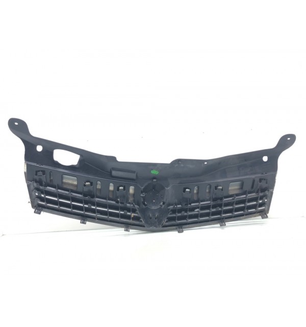 Решетка радиатора бу для Opel Astra H 1.4 i,  2007 г.