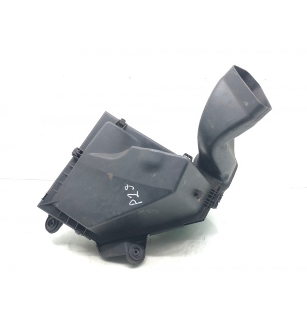 Корпус воздушного фильтра бу для BMW 1 E87/E81/E82/E88 2.0D,  2008 г.