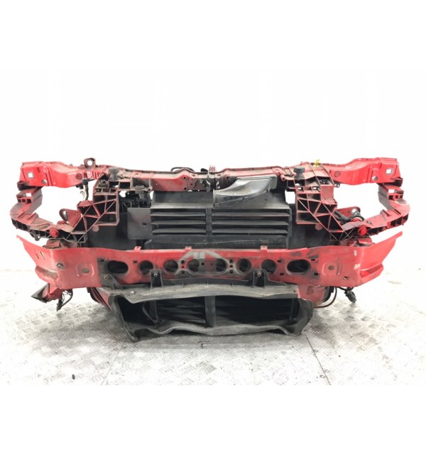 Панель передняя (телевизор) бу для Ford Focus 3 1.0 Ti,  2014 г.
