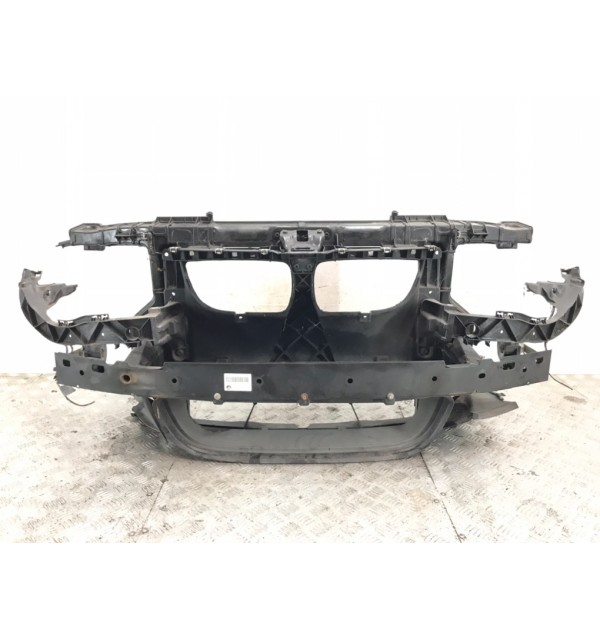 Панель передняя (телевизор) бу для BMW 1 E87/E81/E82/E88 2.0i,  2010 г.
