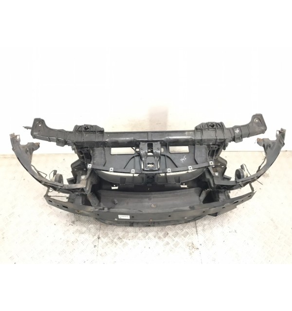 Панель передняя (телевизор) бу для BMW 1 E87/E81/E82/E88 2.0i,  2010 г.