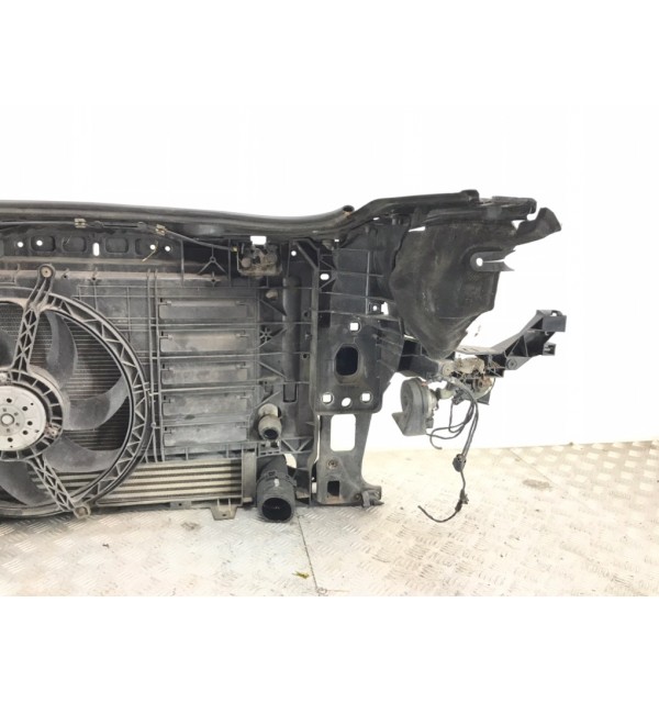 Панель передняя (телевизор) бу для Mini Cooper R56 1.6 TD,  2010 г.