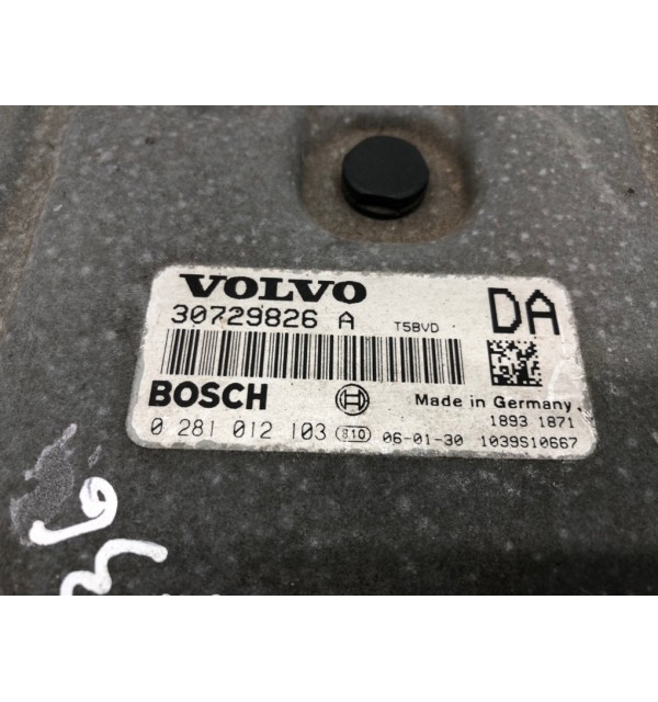 Блок управления двигателем бу для Volvo V70  2.4 D5,  2006 г.