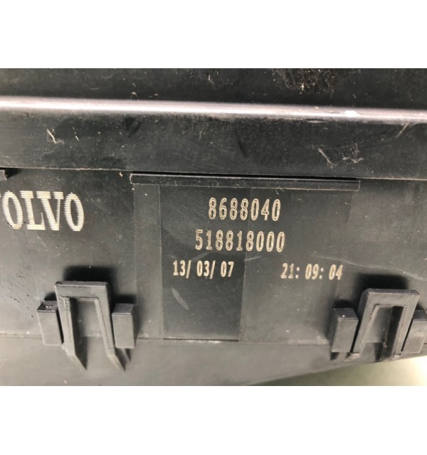 Блок предохранителей бу для Volvo C30  2.0 TD,  2007 г.