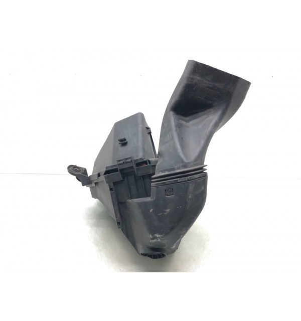 Корпус воздушного фильтра бу для BMW 1 E87/E81/E82/E88 2.0 TD,  2011 г.