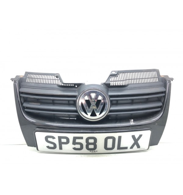 Решетка радиатора бу для Volkswagen Golf 5 2.0 TDi,  2008 г.
