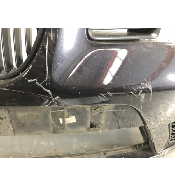 Бампер передний бу для Seat Ibiza  1.4 i,  2006 г.