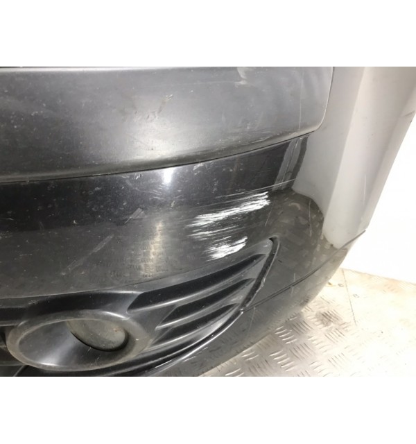 Бампер передний бу для Citroen C4  1.6 i,  2007 г.