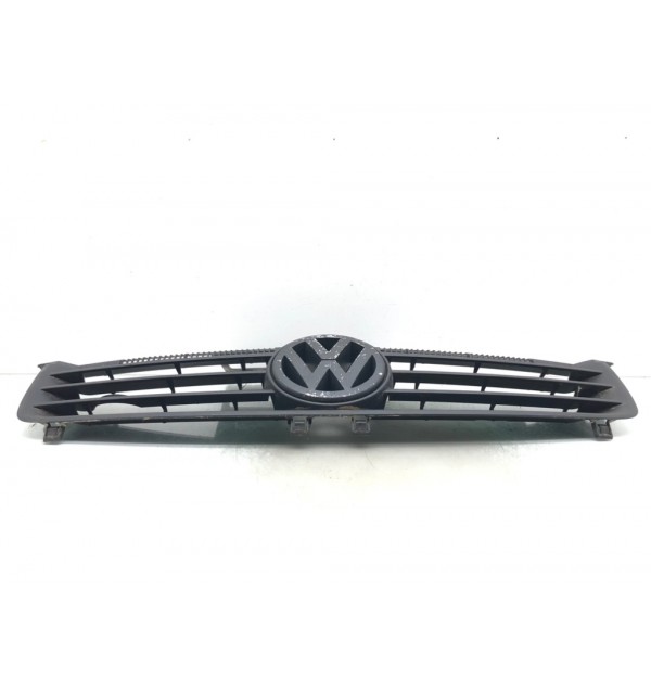 Решетка радиатора бу для Volkswagen Polo  1.2 i,  2002 г.
