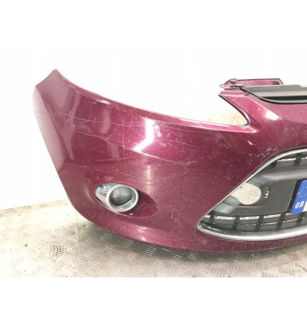 Бампер передний бу для Ford Fiesta  1.4 TDCI,  2011 г.