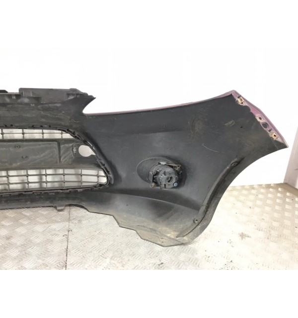 Бампер передний бу для Ford Fiesta  1.4 TDCI,  2011 г.