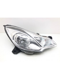 Фара правая бу для Citroen DS3  1.6 HDi,  2011 г.