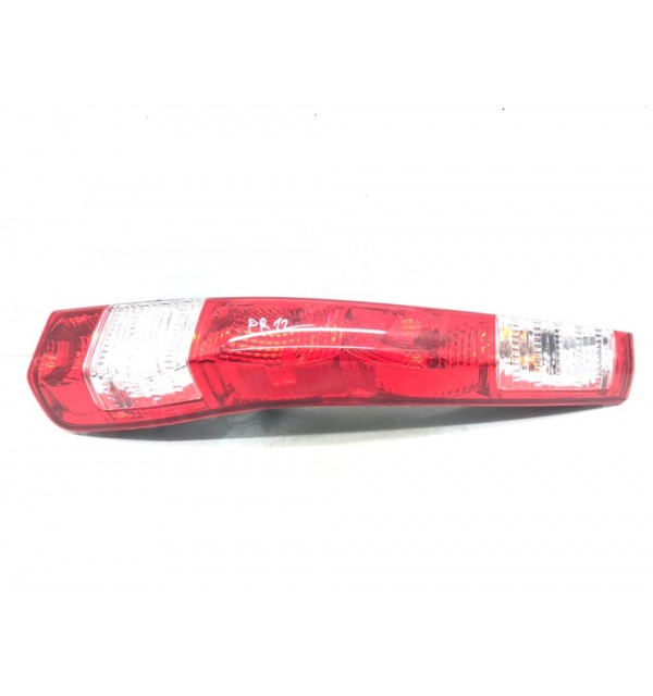 Фонарь задний правый бу для Honda CR-V  2.2 CTDi,  2005 г.