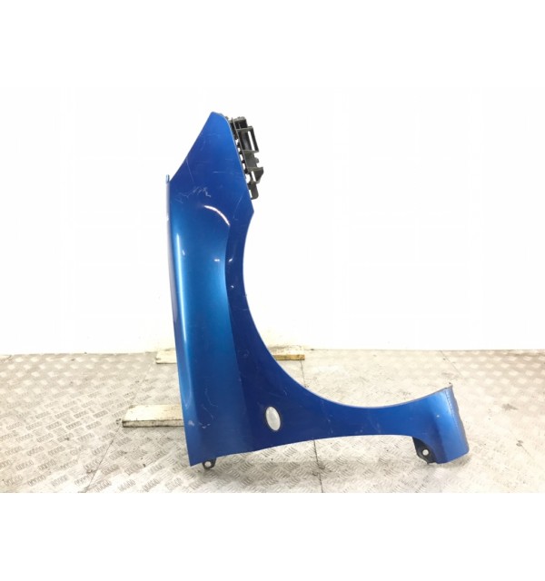 Крыло переднее правое бу для Peugeot 307  1.6 i,  2002 г.