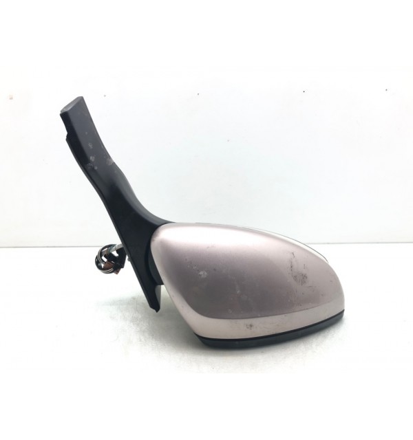 Зеркало наружное правое бу для Peugeot 208  1.4 HDi,  2012 г.
