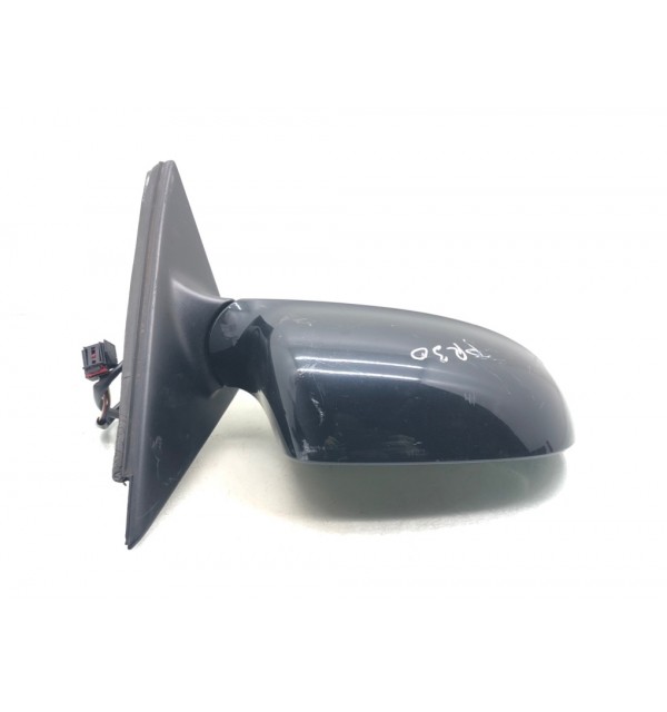 Зеркало наружное правое бу для Audi A4 B8 1.8 TFSI,  2008 г.