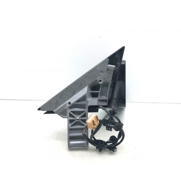 Зеркало наружное правое бу для Audi A4 B7 2.0 TDi,  2006 г.