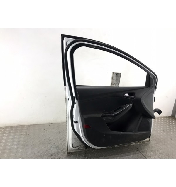 Дверь передняя левая бу для Ford Focus 3 1.6 Ti,  2011 г.