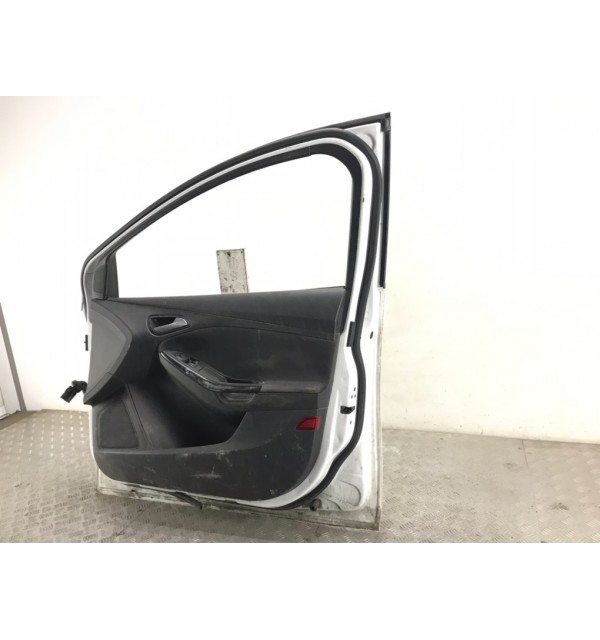 Дверь передняя правая бу для Ford Focus 3 1.6 Ti,  2011 г.