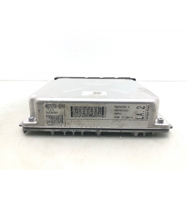 Блок управления двигателем бу для Volvo V70  2.4 i,  2005 г.