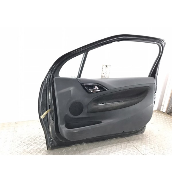 Дверь передняя правая бу для Citroen DS3  1.6 HDi,  2011 г.