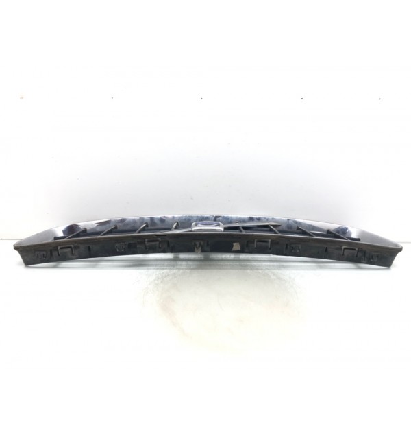 Решетка радиатора бу для Volvo XC90  2.4 TD,  2006 г.