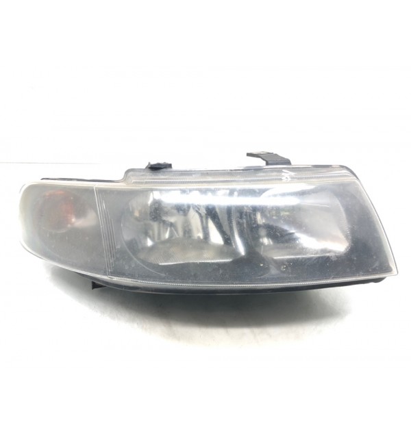 Фара правая бу для Seat Leon  1.9 TDi,  2004 г.