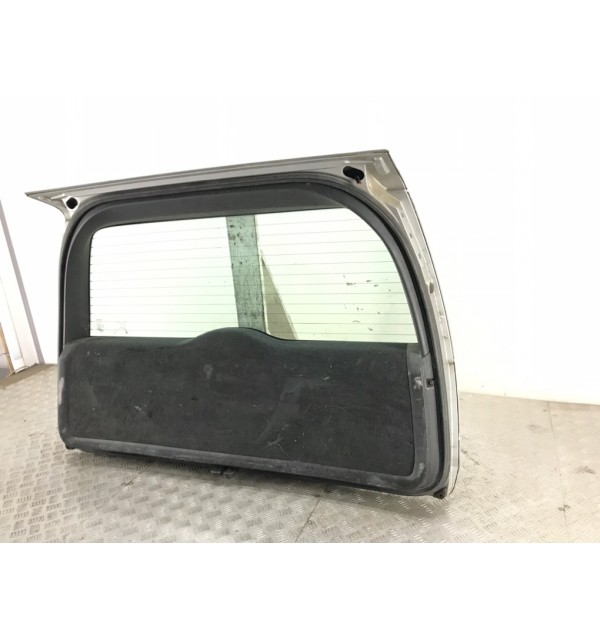 Крышка багажника бу для Volvo V70  2.4 i,  2005 г.