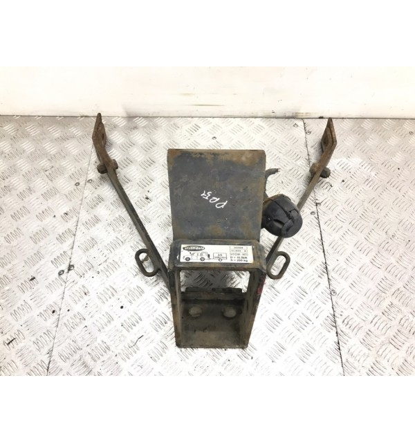 Прицепное устройство (фаркоп) бу для Land Rover Discovery 2 2.5 TD,  2002 г.