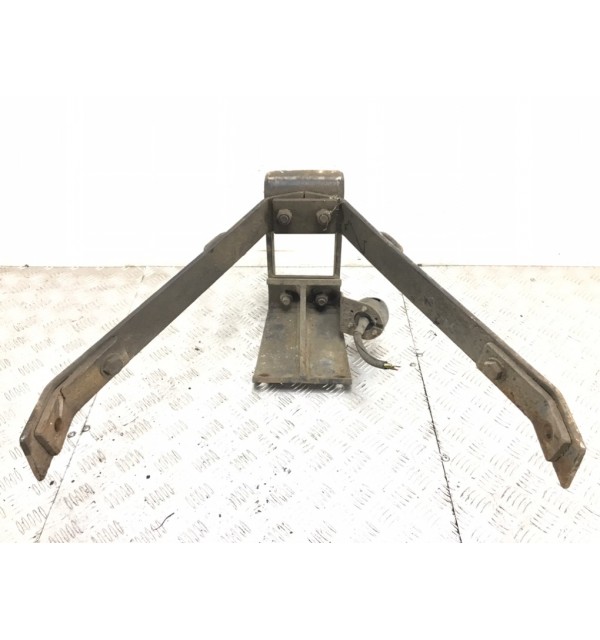 Прицепное устройство (фаркоп) бу для Land Rover Discovery 2 2.5 TD,  2002 г.