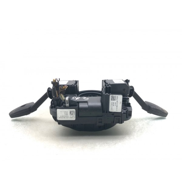 Переключатель подрулевой (стрекоза) бу для BMW 1 E87/E81/E82/E88 2.0 TD,  2011 г.