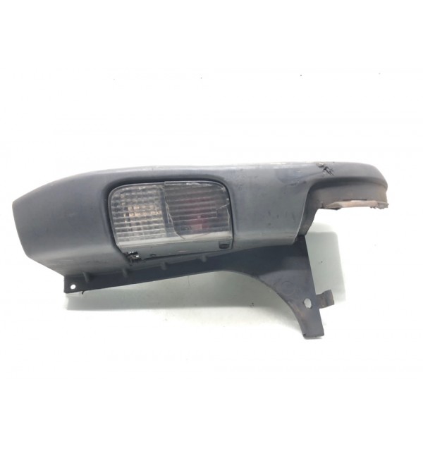 Клык бампера задний правый бу для Nissan Primastar  1.9 DCi,  2004 г.