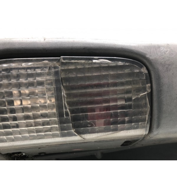 Клык бампера задний правый бу для Nissan Primastar  1.9 DCi,  2004 г.
