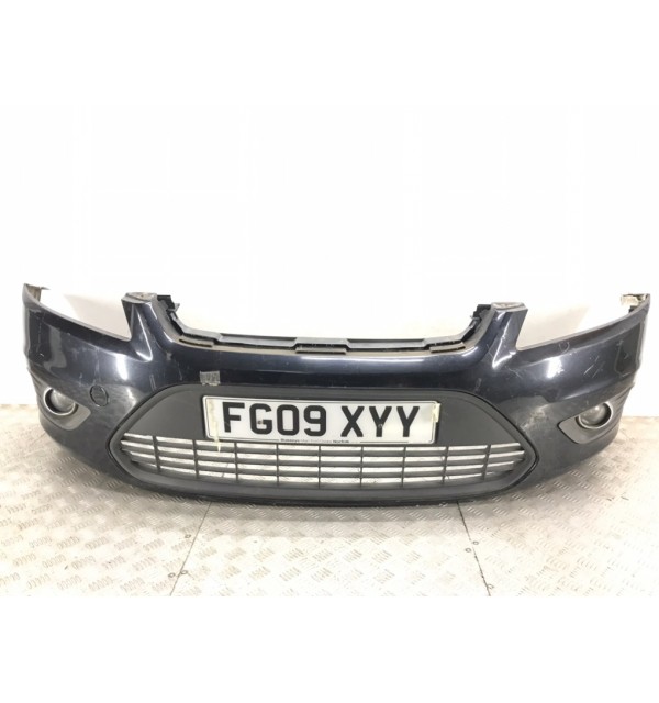 Бампер передний бу для Ford Focus 2 1.8 i,  2009 г.