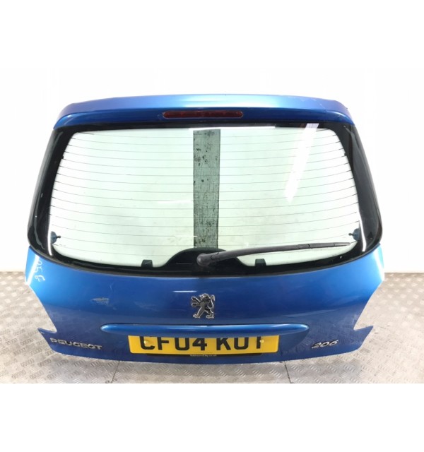 Крышка багажника бу для Peugeot 206  1.4 i,  2004 г.