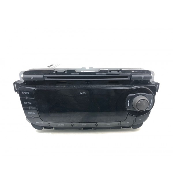 Магнитола бу для Seat Ibiza  1.6 TDi,  2011 г.