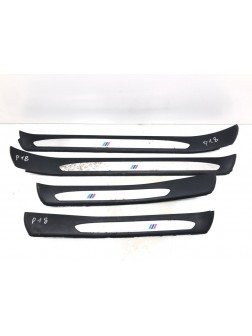 Накладка на порог бу для BMW 5 E60/E61 2.0 TD,  2005 г.