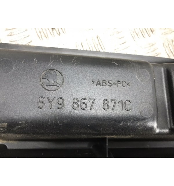 Шторка багажника бу для Skoda Fabia  1.4 i,  2007 г.