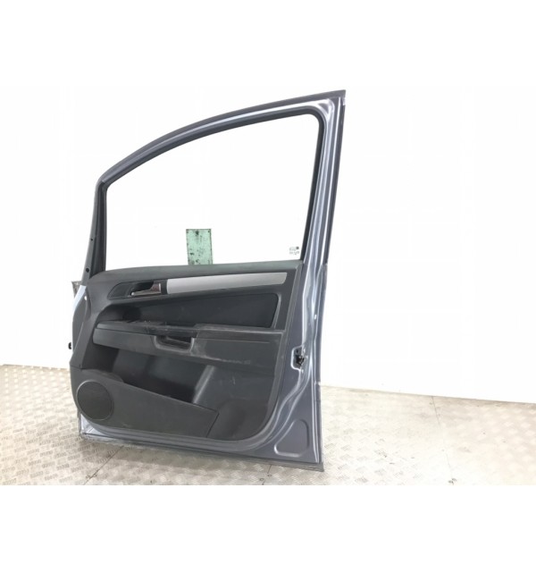 Дверь передняя правая бу для Opel Zafira B 1.9 CDTi,  2007 г.