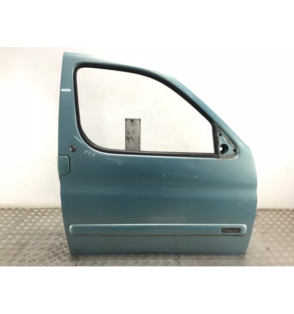 Дверь передняя правая бу для Citroen Berlingo  1.9 D,  2005 г.