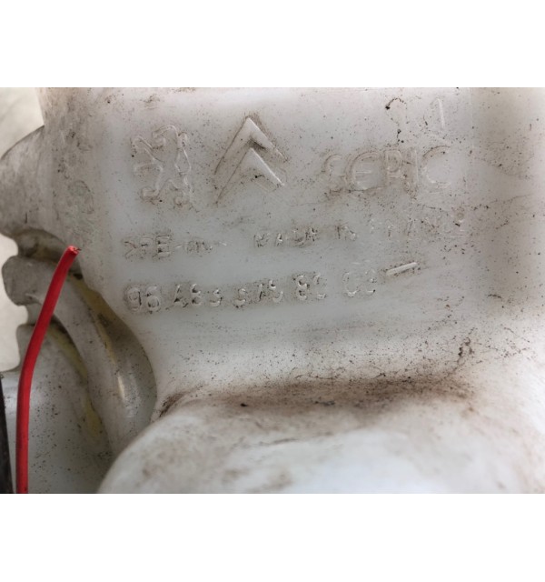 Бачок омывателя бу для Peugeot 207  1.6 i,  2007 г.