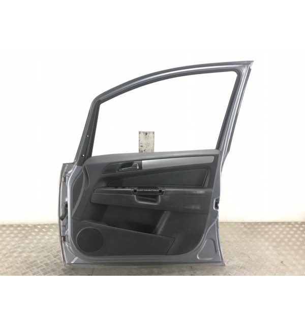 Дверь передняя правая бу для Opel Zafira B 1.8 i,  2008 г.