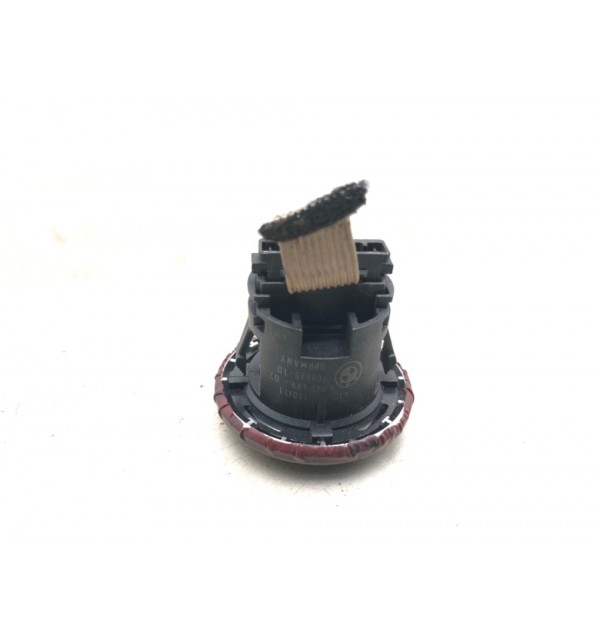 Кнопка запуска двигателя бу для BMW 1 E87/E81/E82/E88 2.0 TD,  2011 г.