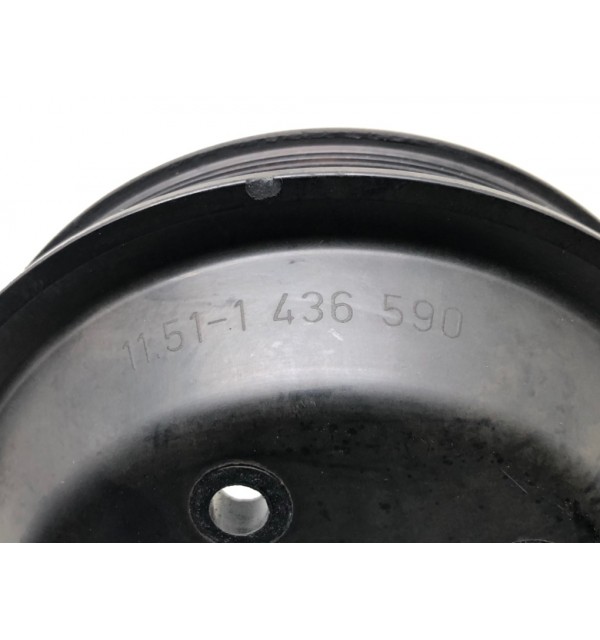 Шкив помпы бу для BMW X3 E83 2.5 i,  2005 г.