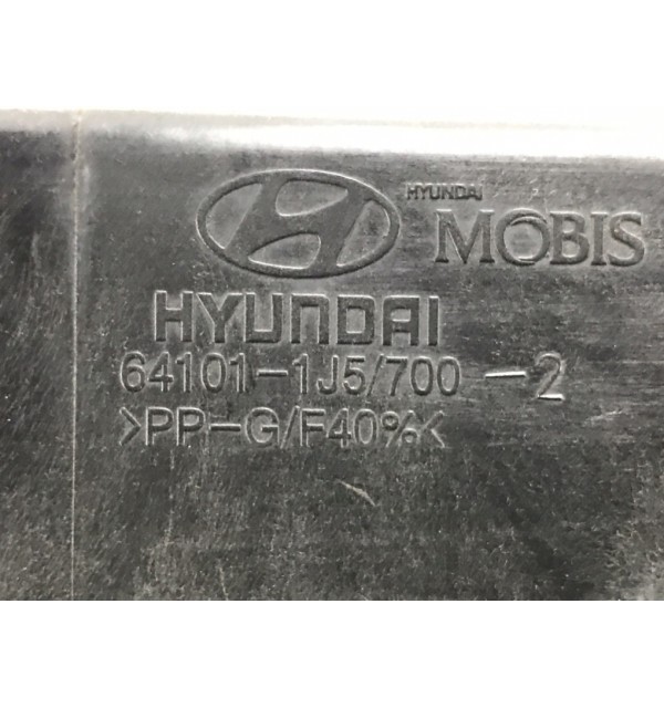 Панель передняя (телевизор) бу для Hyundai i20  1.4 CRDi,  2013 г.