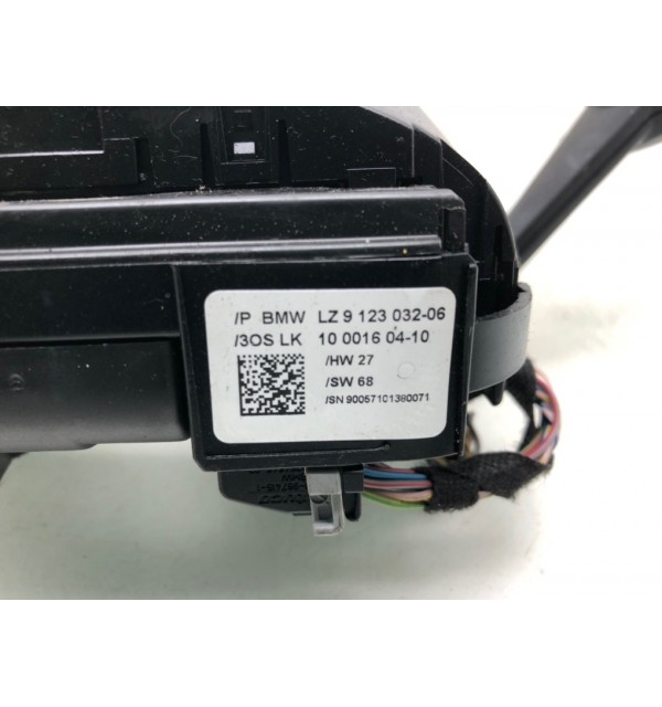 Переключатель подрулевой (стрекоза) бу для BMW 1 E87/E81/E82/E88 2.0 TD,  2010 г.