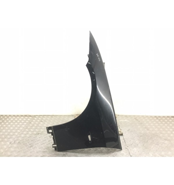 Крыло переднее левое бу для BMW 3 E90/E91/E92/E93 2.0 i,  2009 г.