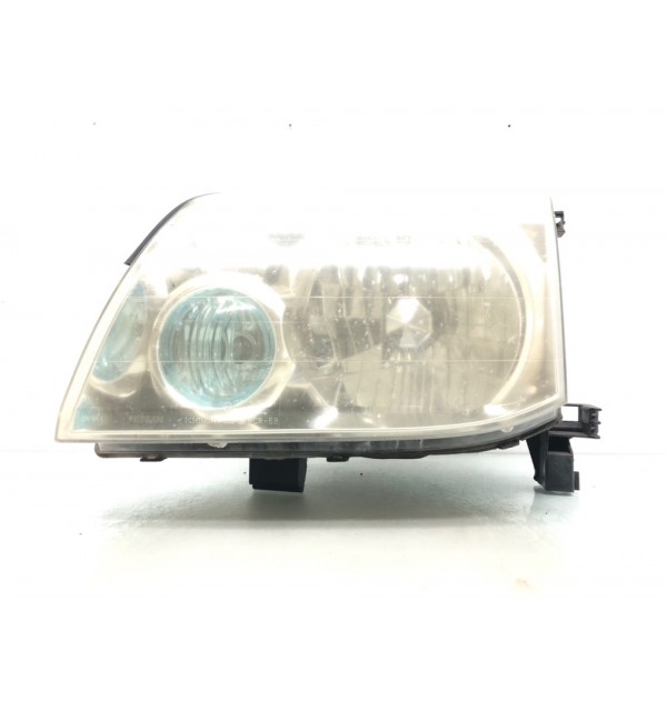Фара левая бу для Nissan X-Trail T30 2.5 i,  2003 г.