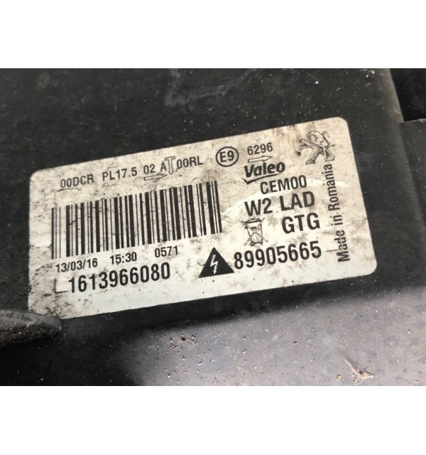 Фара левая бу для Peugeot 508  2.2 HDi,  2013 г.